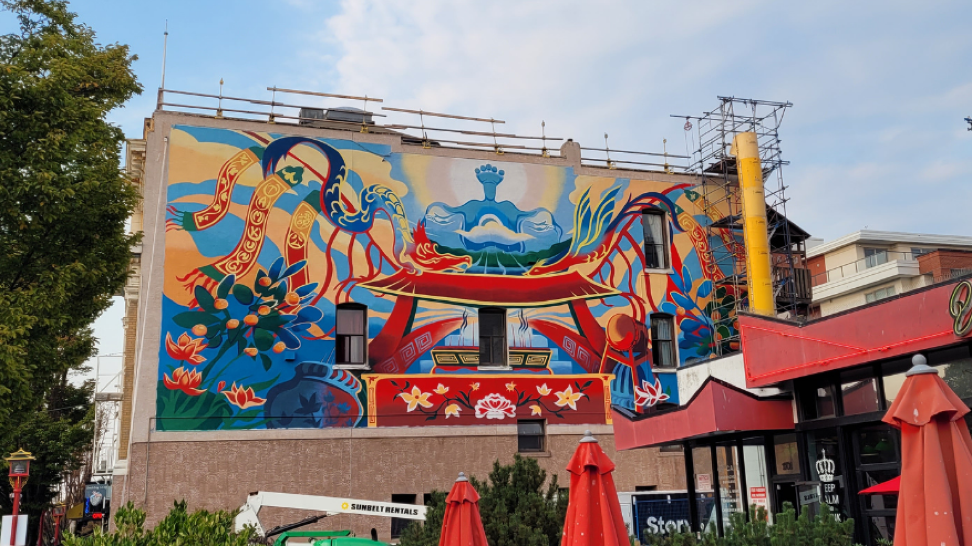 Image of the new Kam Tung Temple mural in Chinatown